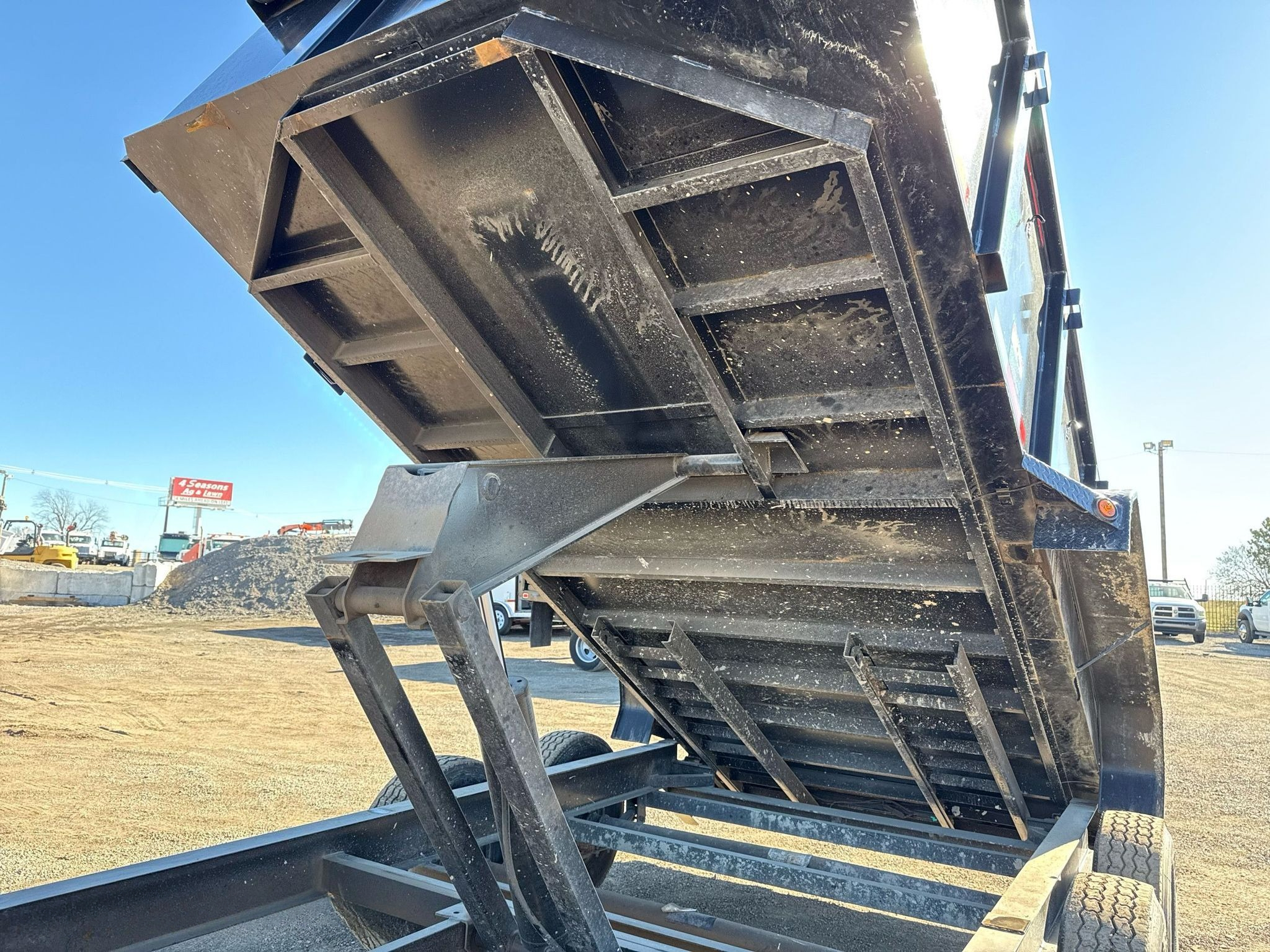 2024 Top Hat Industries DPX140 thumbnail 6